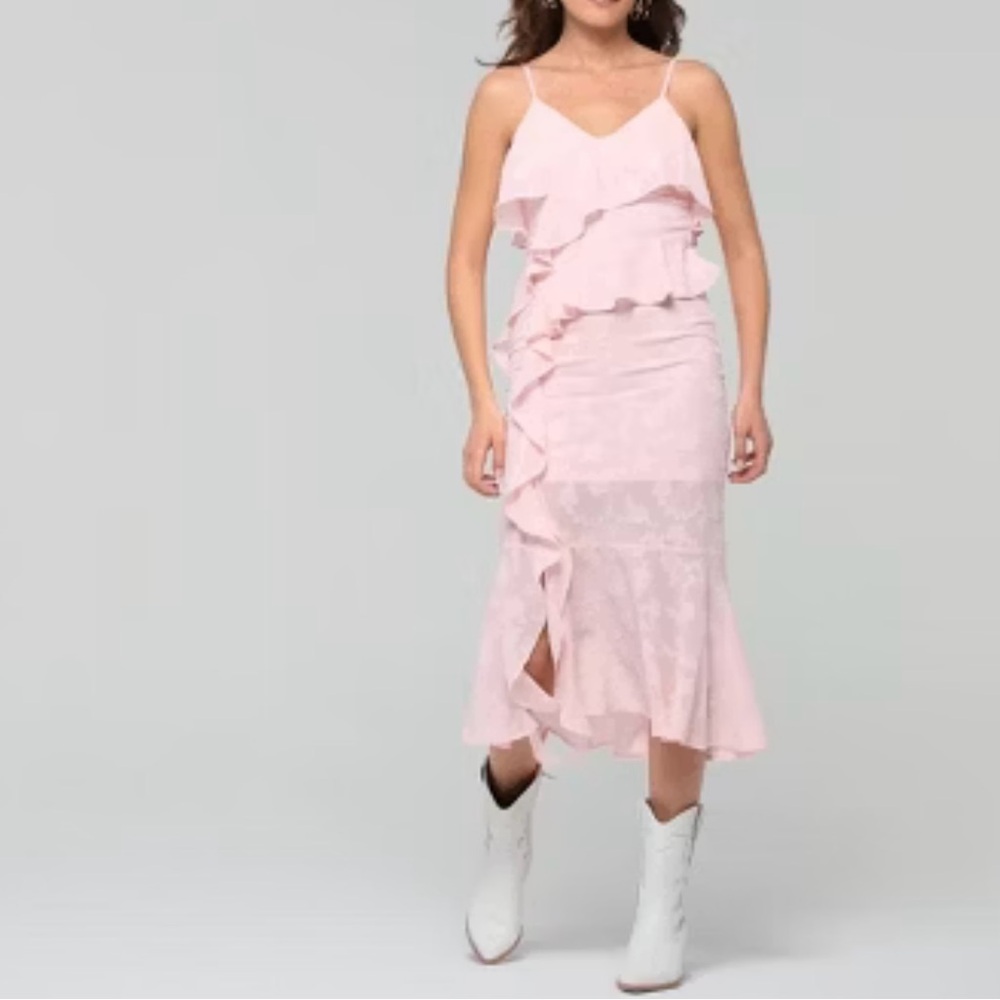 BEAUTIFUL RUFFLE MIDI DRESS - Picture 2 of 8